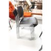 Image 2 : CHAISE EMPILABLE
