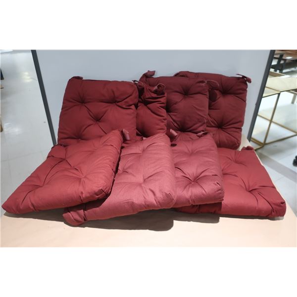 LOT DE 8 COUSSINS DE CHAISE