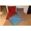 Image 2 : LOT DE 6 COUSSINS ASST