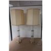 Image 1 : LAMPE DE TABLE