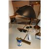 Image 2 : LAMPE DE TABLE