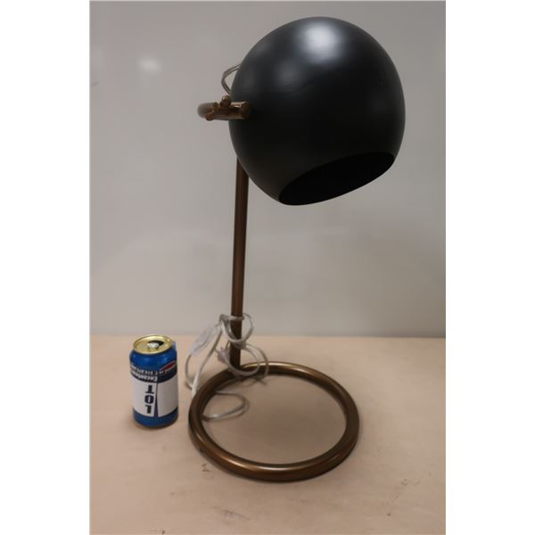 LAMPE DE BUREAU