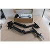 Image 1 : LOT DE 3 SUPPORTS À MONITEUR