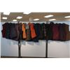 Image 1 : LOT DE 15 GILETS POUR HOMMES
