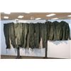 Image 1 : LOT DE 9 VÊTEMENTS POUR HOMMES