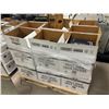 Image 1 : LOT DE +/- 500 LIVRES ANGLAIS ASST(PALETTE DE 30btes)