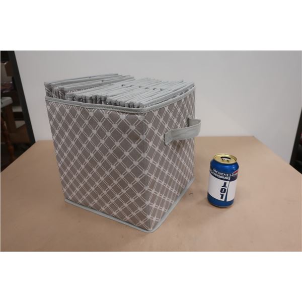 LOT DE 13pcs PANIER EN TISSUE PLIABLE 11 x11 x11 