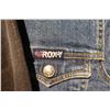Image 6 : LOT DE 13 MANTEAUX EN JEAN POUR FEMMES