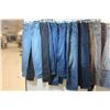 Image 2 : LOT DE 27 JEANS POUR FEMMES
