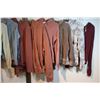 Image 3 : LOT DE 17 HOODIES POUR FEMMES