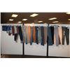 Image 1 : LOT DE 25 VÊTEMENTS POUR ENFANTS