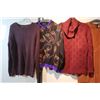 Image 2 : LOT DE 7 CHANDAILS POUR FEMMES