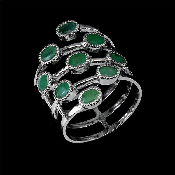 Natural Stunning Emerald Ring