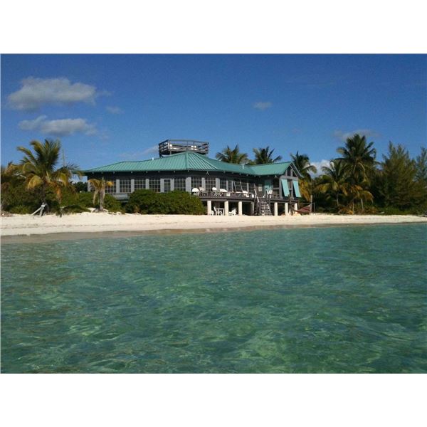 Bahamas Bonefish Outing for 2 Angles 5-nights’ accommodation and 3-days guided fishing