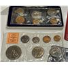 Image 2 : 7 different set UNC coins (Singapore (x2), New Zealand, Australia, Isle of Man (x2 same year 1971), 