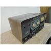 Image 3 : Ham Radio