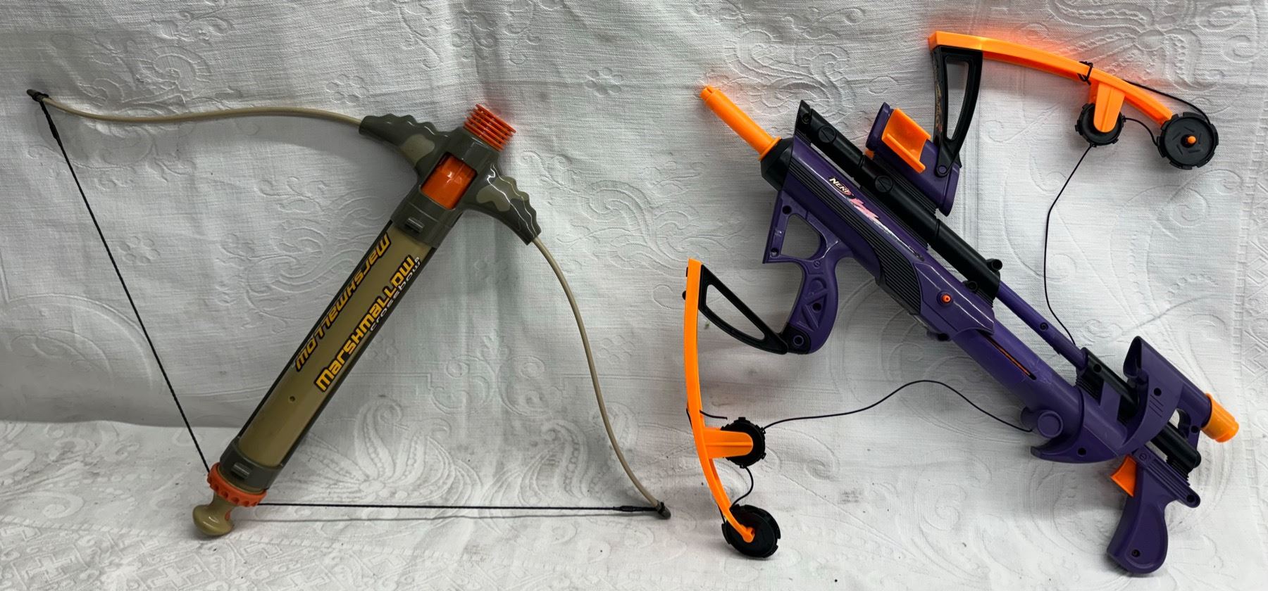 NERF BIG BAD BOW AND MARSHMALLOW CROSSBOW nerf-big-bad-bow-and-marshmallow-crossbow