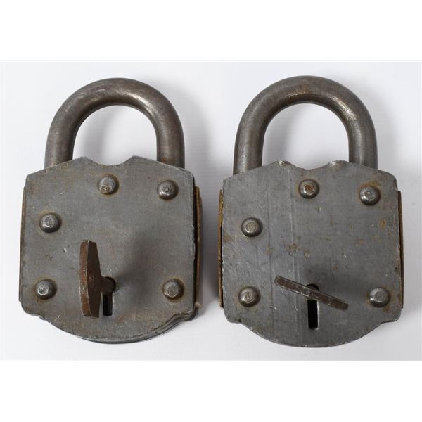 2 Rugged heavy duty padlock with keys