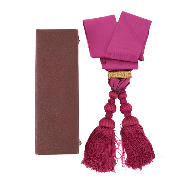 A SPANISH CIVIL WAR SILK SASH