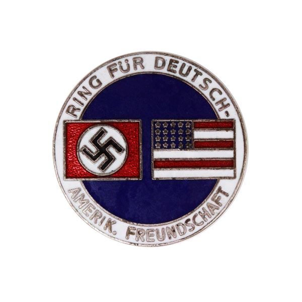 A PRE-WAR NAZI GERMANY AND AMERICAN FRIENDSHIP PIN BADGE
