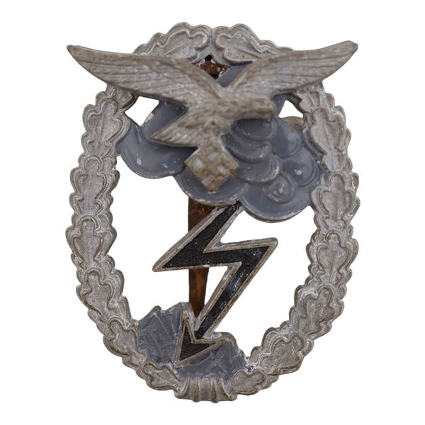 A NAZI GERMANY WW2 LUFTWAFFE GROUND ASSAULT BADGE