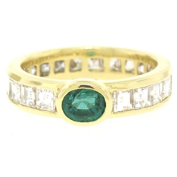 FINE 18K Gold 4.4 ctw Oval Emerald Solitaire & Square Diamond Eternity Band Ring