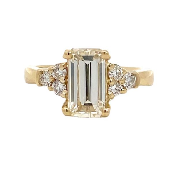 2.30 ctw Diamond Ring - 14K Yellow Gold