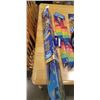 Image 2 : 4 AS NEW KITES AND CROQUET SET