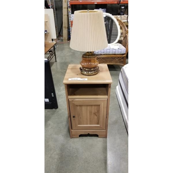 1 DOOR SIDE TABLE W/ TABLE LAMP