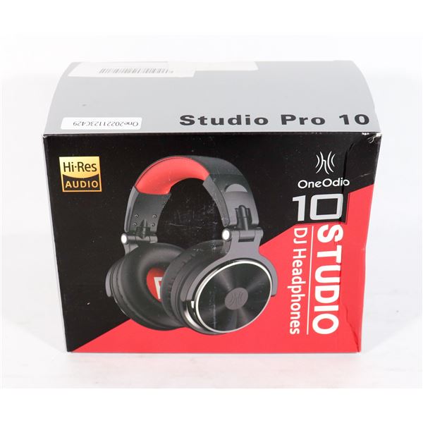 OPEN BOX: STUDIO 10 DJ HEADPHONES