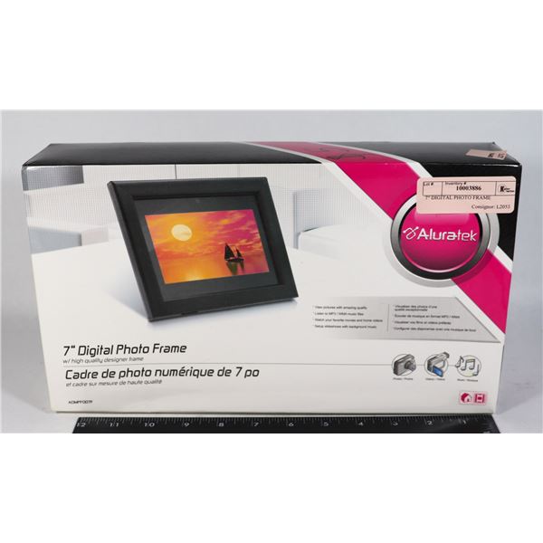 7  DIGITAL PHOTO FRAME