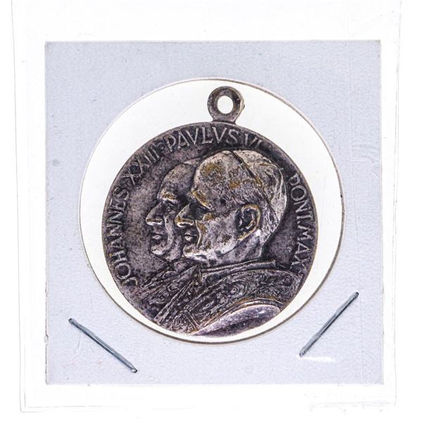 Silver Papl Medallion