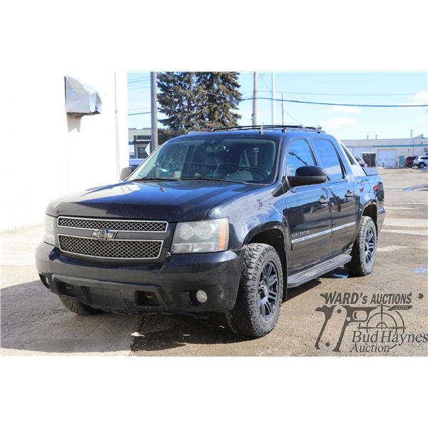 2010 Chevrolet Avalanche, Black, LTZ, 323,003 kms, 6.2 Ltr. VIN: 3GNVKGE23AG226508. Driven from Mori