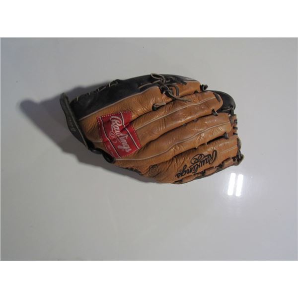 Rawlings Mitt and Baseball