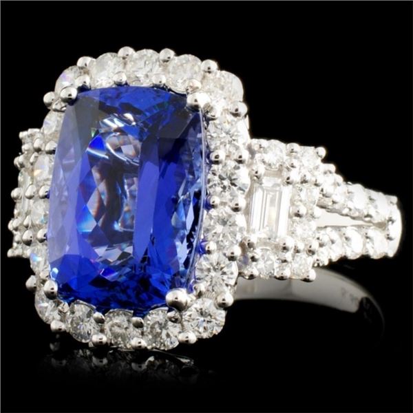 18K Gold 5.60ct Tanzanite & 1.44ct Diamond Ring