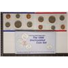 Image 2 : 1998 US MINT SET (UNC) P/D (WITH ENVELOPE)