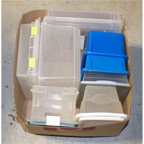 BOX WITH VARIOUS STORAGE SOLUTION