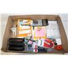 Image 1 : BOX STATIONARY SUPPLIES