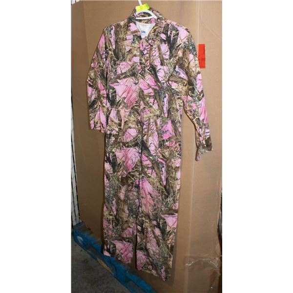 PINK CAMO ONESIE SIZE 18 TRUE TIMBER