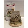 DAVID WINTER COLLECTABLE COTTAGE: ALAN-A-DALE