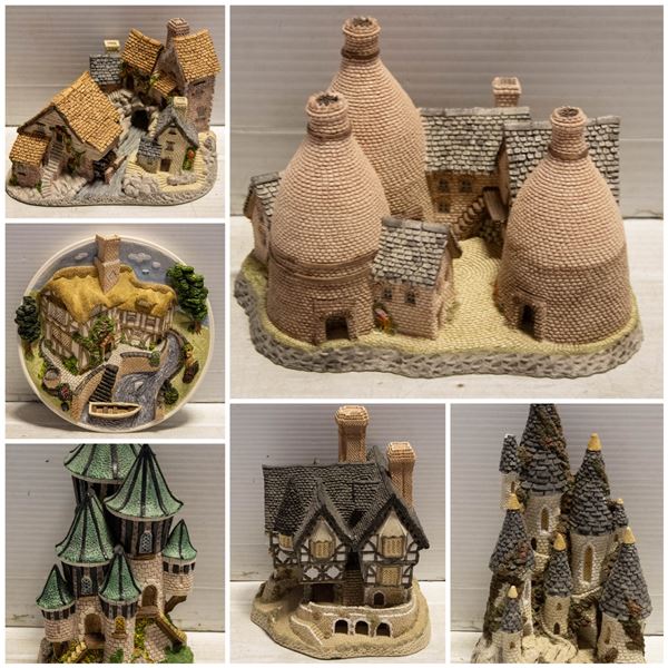 FEATURED LOTS: DAVID WINTER COLLECTABLE COTTAGES