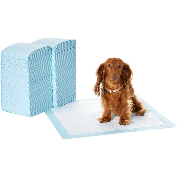 NEW AMZ BASICS DOG AND PUPPY PEE PADS, 150 COUNT