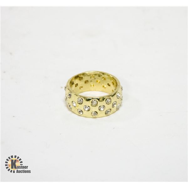 ZIRCON RING SZ 8.5 WIDE BAND