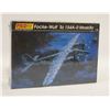 Image 1 : NEW OLD SEALED MILITARY PLANE MODEL