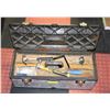 Image 1 : TOOLBOX WITH CONTENTS