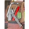 Image 1 : BOX LOT ASSORTED TOOLS