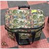 Image 1 : WHEELED/ROLLING TAPESTRY LARGE SOFT SIDED BAG