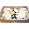 Image 1 : TEAPOTS- BOX LOT ASSORTED