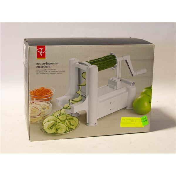 VEGETABLE SLICER