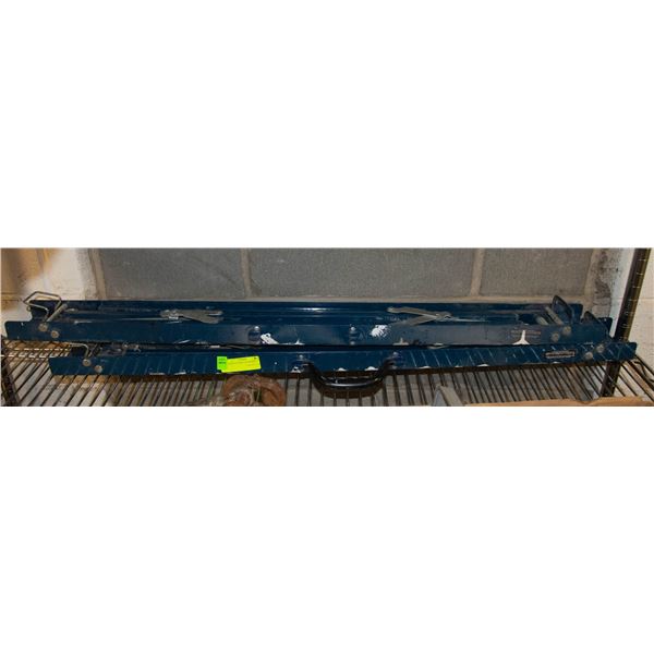 2 STEEL FOLDING SAW HORSES